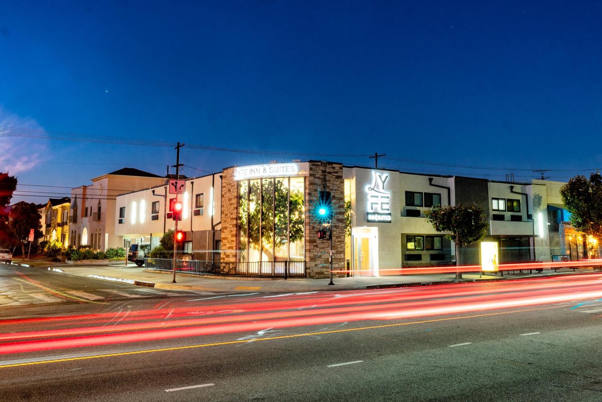 Lyfe Inn & Suites By Aga - Beverly Hills Los Angeles Exterior photo