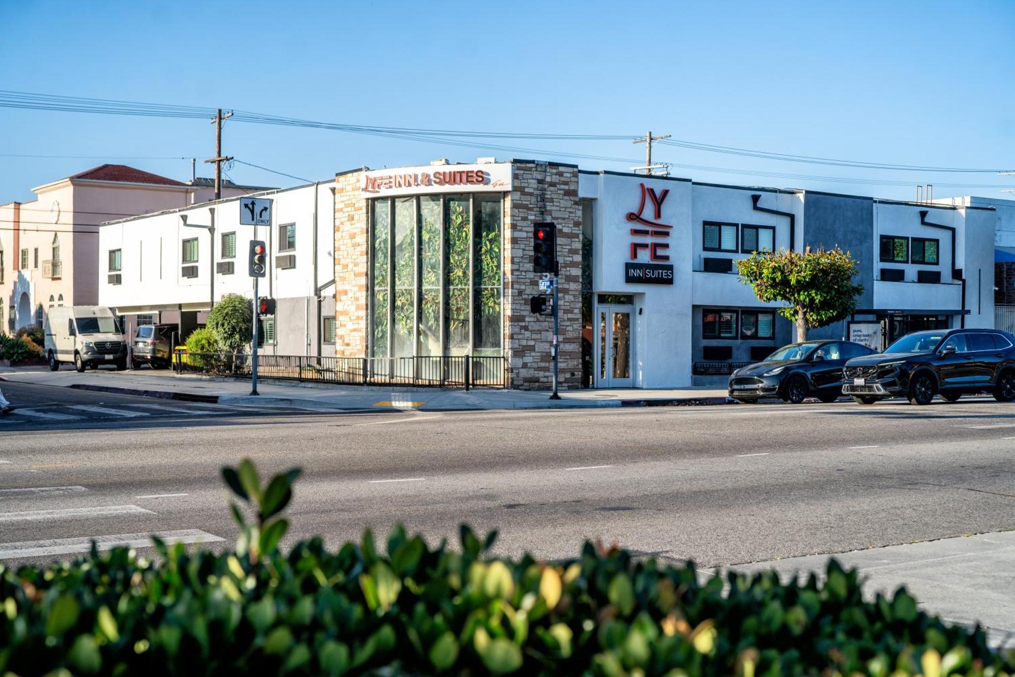 Lyfe Inn & Suites By Aga - Beverly Hills Los Angeles Exterior photo