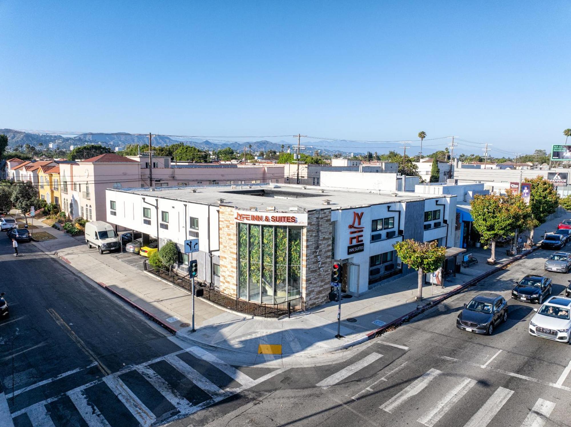 Lyfe Inn & Suites By Aga - Beverly Hills Los Angeles Exterior photo