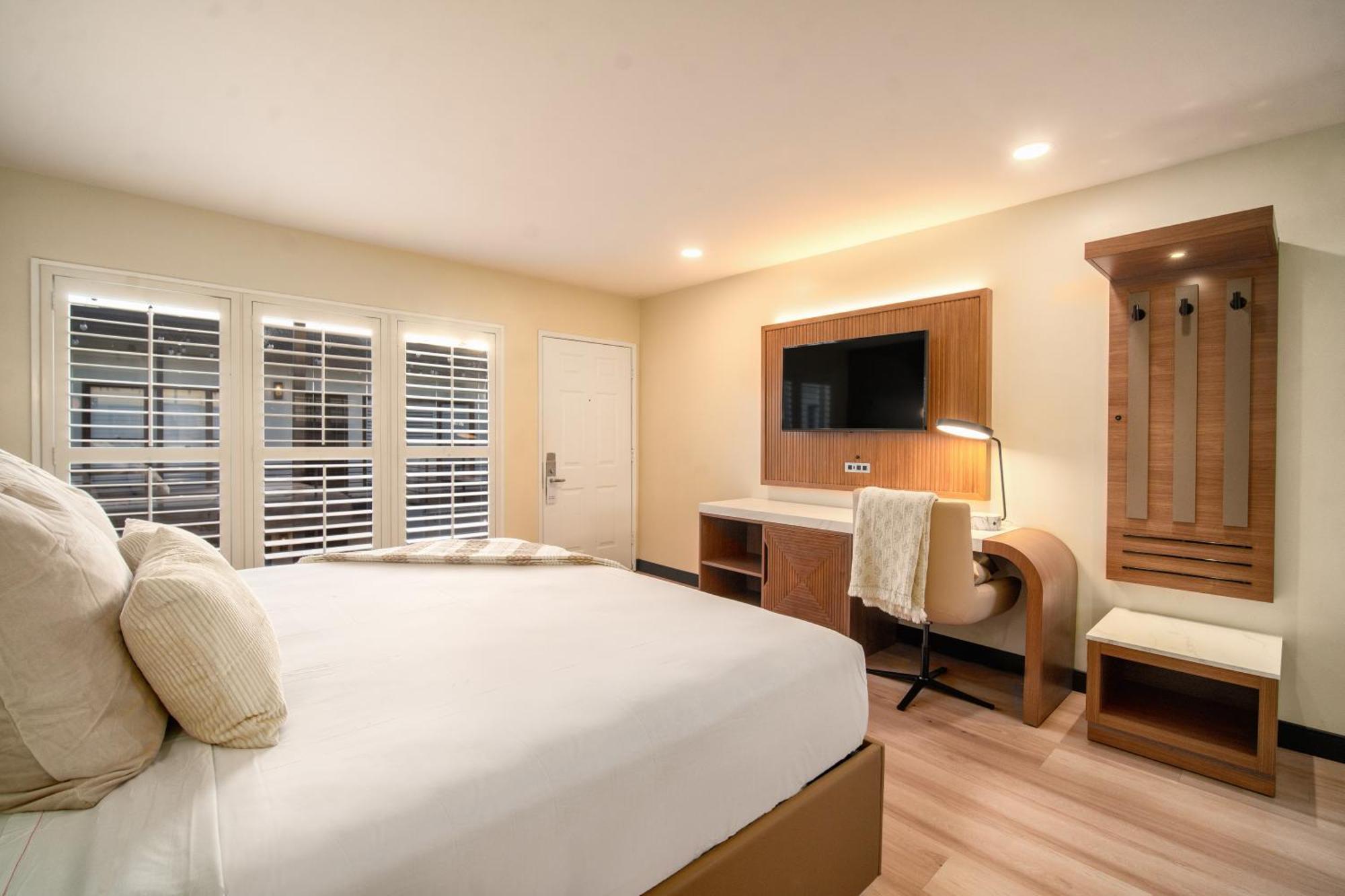 Lyfe Inn & Suites By Aga - Beverly Hills Los Angeles Exterior photo